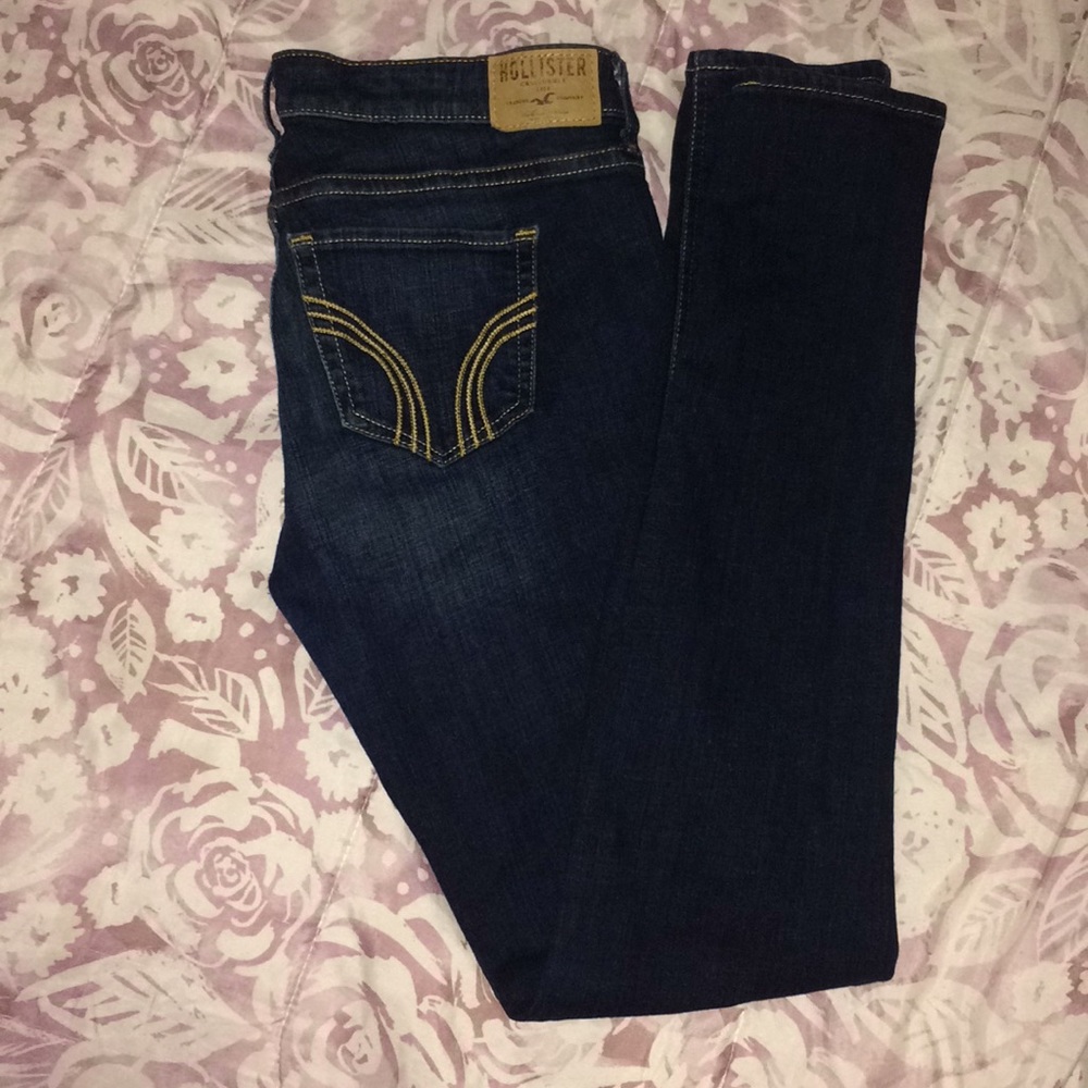 Hollister skinny jeans